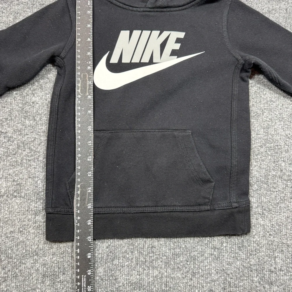 Nike Hoodie Kids 6 Black Pullover Sweatshirt Big Logo Swoosh Athletic Sportswear